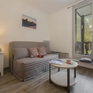 https://chamonix-sud-forclaz-213.hotels-rhonealpes.com